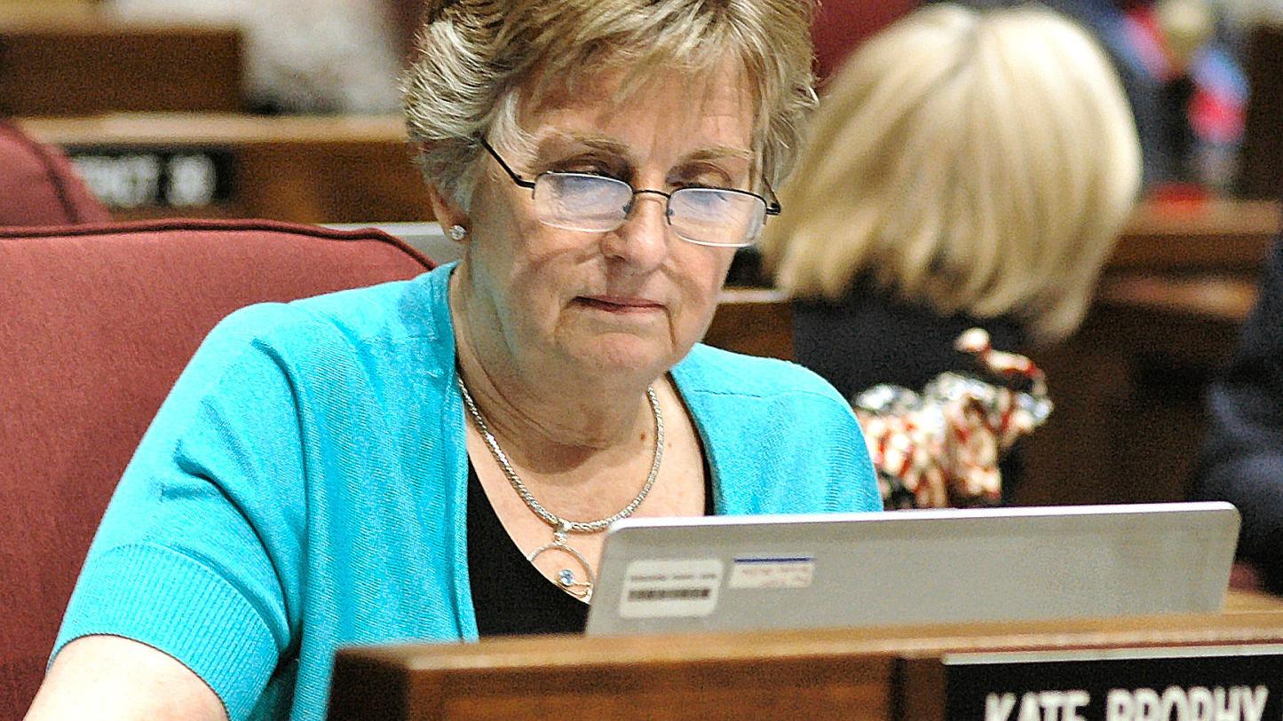 2 Senate bills up for hearings will help ease financial burdens of kinship fostering